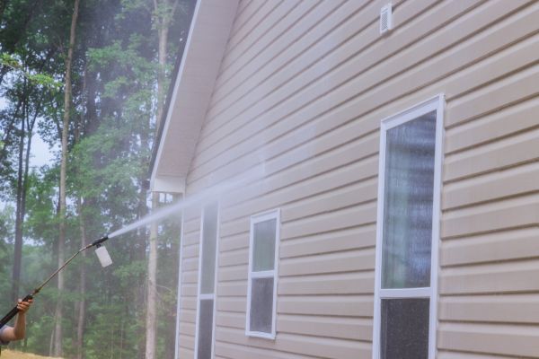 Cost of House Washing in Schaumburg