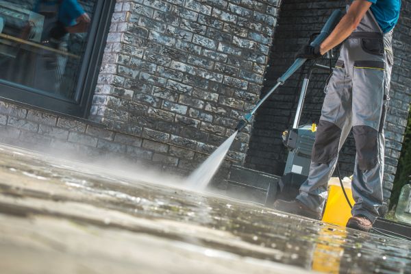Cost of Power Cleaning in Schaumburg